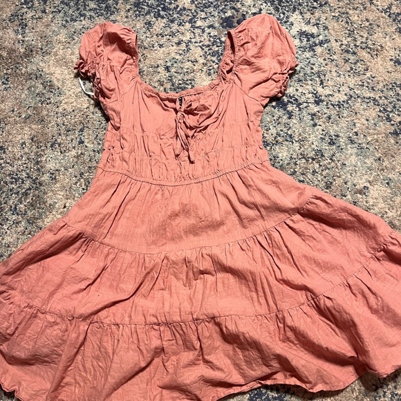 SHEIN Dresses & Skirts - SHEIN Tiered Puff Sleeve Dress – Size L
